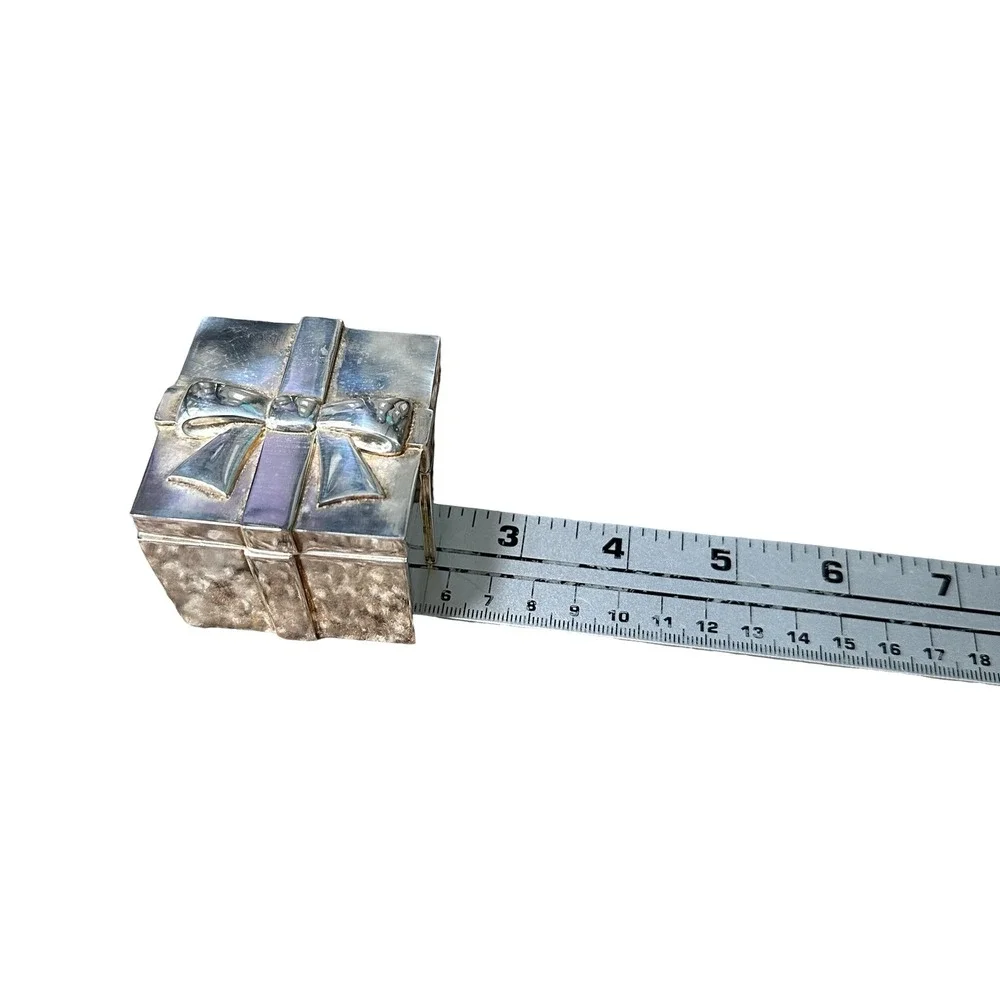Pottery Barn‎ Silver Gift Box Tealight Candle Holders Pair Hinged Bow Detail